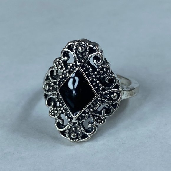 Silver Tone Filagree Ring Black Inlay Small Pinky Finger Approximate Size 6 - Picture 13 of 15